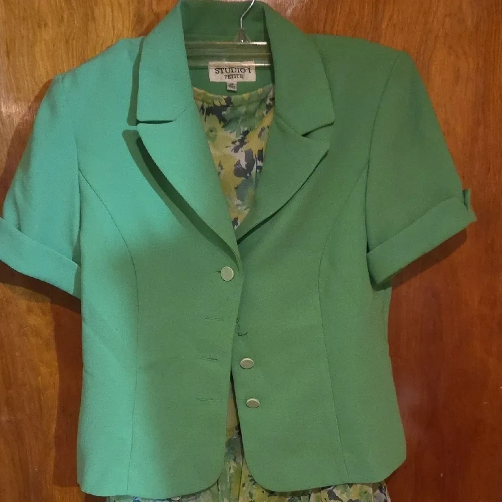 2 Piece Green Ensemble with Floral Skirt - Picture 4 of 5